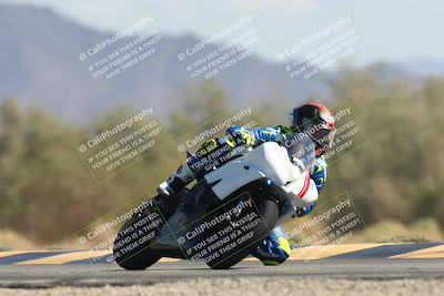 media/Oct-13-2025-Moto Forza (Mon) [[a66d839500]]/2-A Group/Session 4 Turn 7/